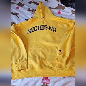 Champion Michigan Yellow Hoodie MEN 2XL